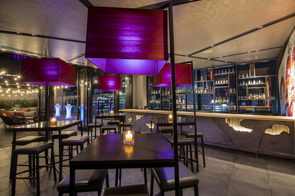 香港ルーフトップ ルフィナ・ウー、ステファン・カナム 香港ルーフトップ ルフィナ・ウー、ステファン・カナム PSA10鑑定済